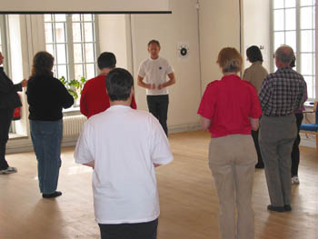 When practicing Zhineng Qigong one is relaxed and concentrates at one thing at the time