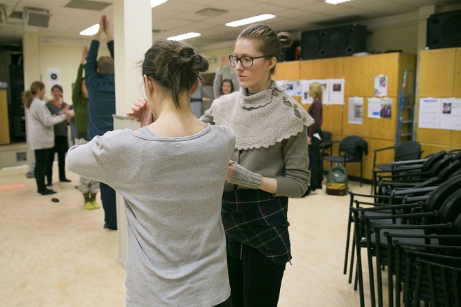 Hold qi up 2 Stockholm 19.3.2017