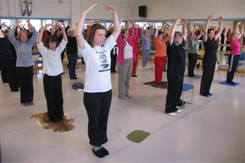 Zhineng qigong, Hold qi up in Åland