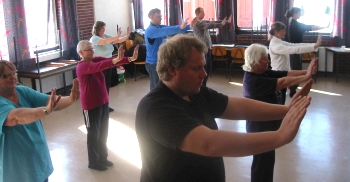 Hold Qi up in Hamar March 2009