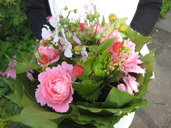 Sommarkurs 2011 blomsterkorg